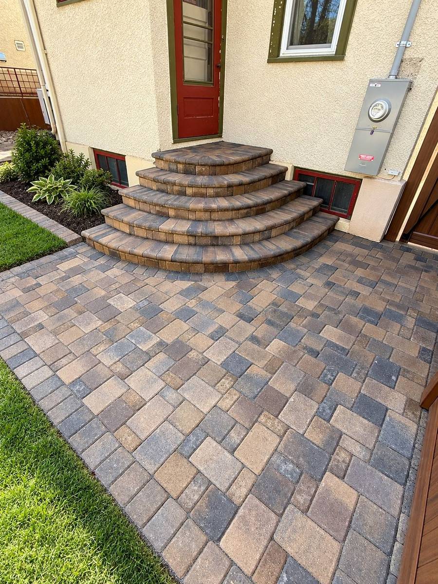 Paver Patio with Curved Steps